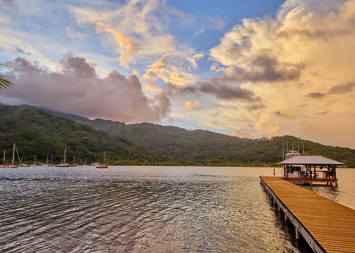 Marina Village Raiatea